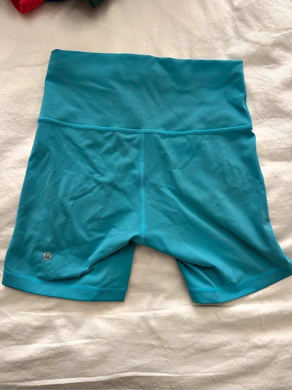Lululemon Wunder High-Rise Short 6" Blue
